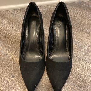 SOLD: Forever21 Black Heels